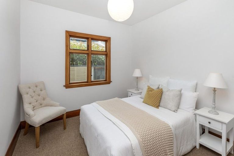 Photo of property in 94 Hawthorne Street, Strowan, Christchurch, 8052