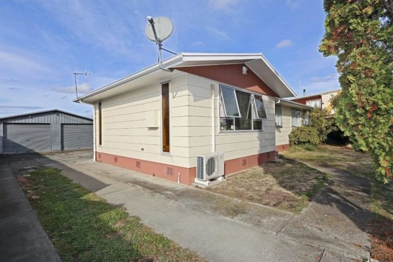 Photo of property in 4 Peary Crescent, Flaxmere, Hastings, 4120