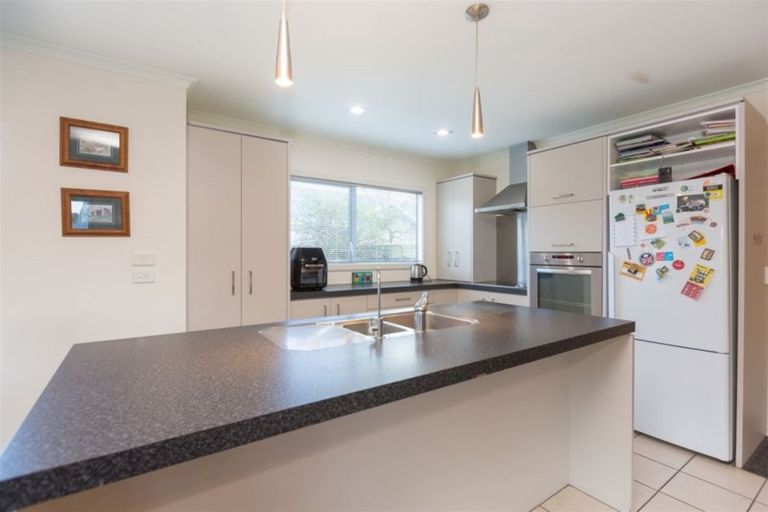 Photo of property in 30 Penrod Drive, Bell Block, New Plymouth, 4312