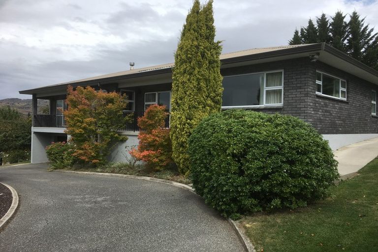 Photo of property in 18 Craig Place, Bridge Hill, Alexandra, 9320