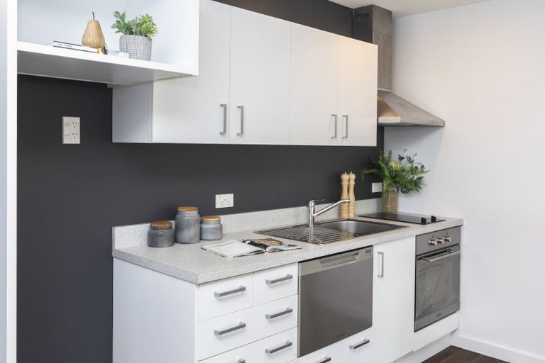 Photo of property in 3/126 Nursery Road, Linwood, Christchurch, 8011