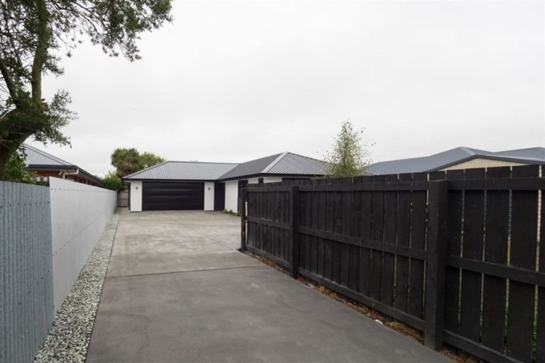 Photo of property in 93a Mcmurdo Street, Tinwald, Ashburton, 7700