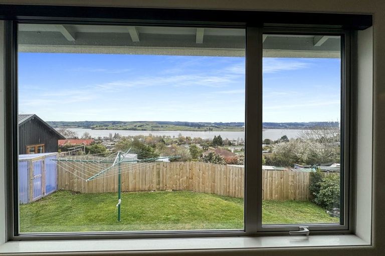 Photo of property in 32 Chatham Street, Waihola, Milton, 9073