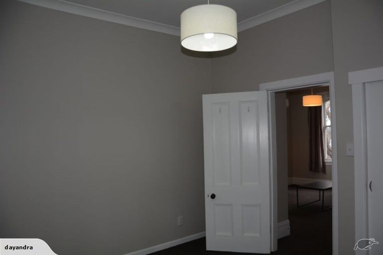 Photo of property in 17 Portland Crescent, Thorndon, Wellington, 6011