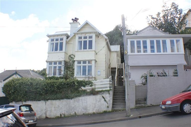 Photo of property in 107 Elizabeth Street, Mount Victoria, Wellington, 6011