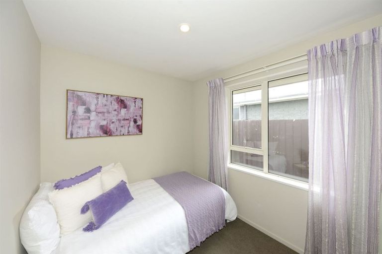 Photo of property in 3 Munro Street, Redwood, Christchurch, 8051