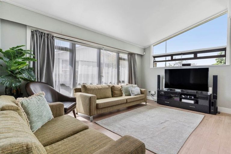 Photo of property in 35 Dominion Road, Papakura, 2110