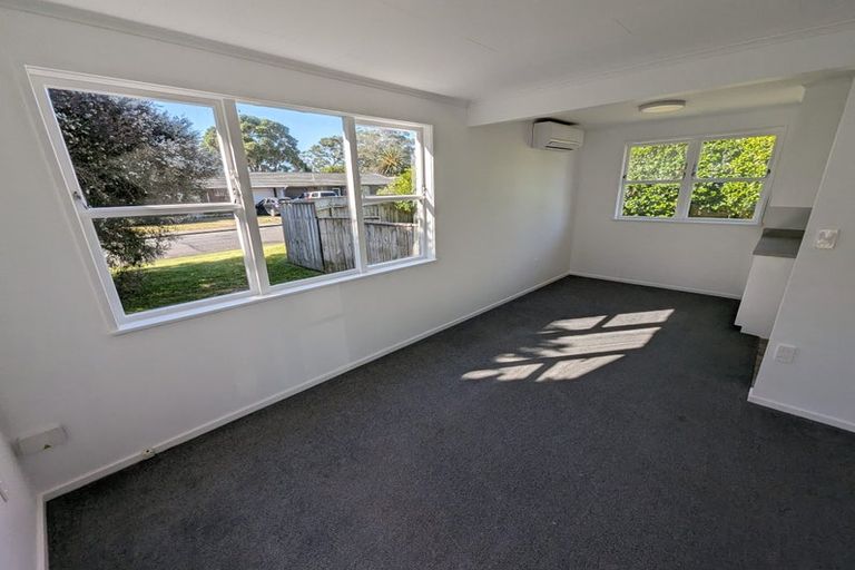 Photo of property in 6b Greenwood Place, Paraparaumu, 5032