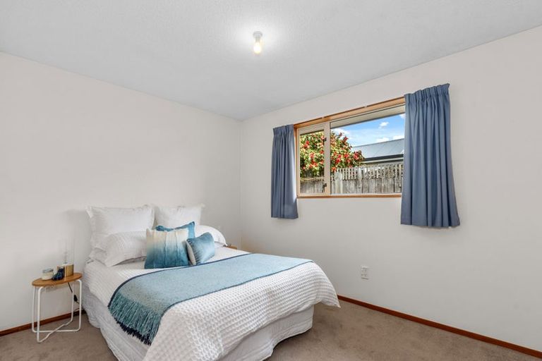 Photo of property in 35 Winton Street, St Albans, Christchurch, 8014