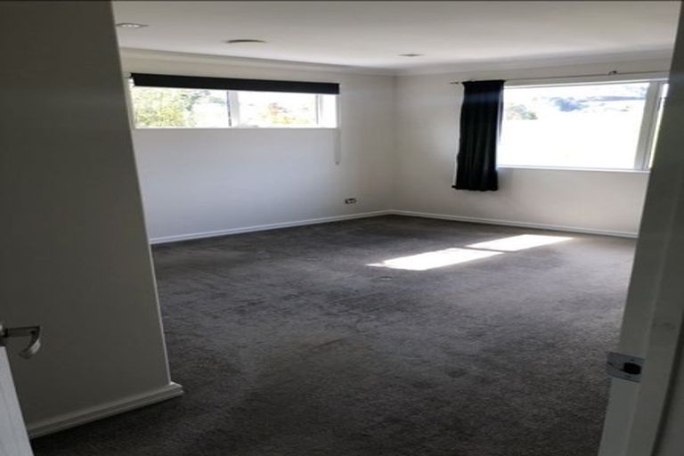 Photo of property in 21a Stamford Crescent, Flat Bush, Auckland, 2019