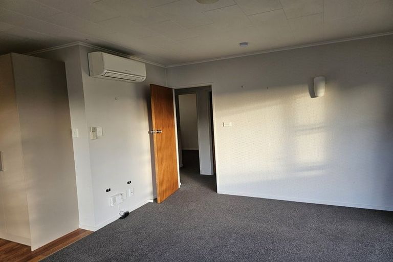 Photo of property in 6 Cluny Road, Plimmerton, Porirua, 5026
