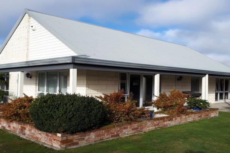 Photo of property in 135 Dunbars Road, Halswell, Christchurch, 8025