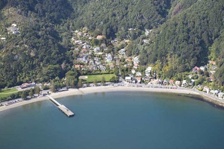 Photo of property in 616a Marine Drive, Days Bay, Lower Hutt, 5013