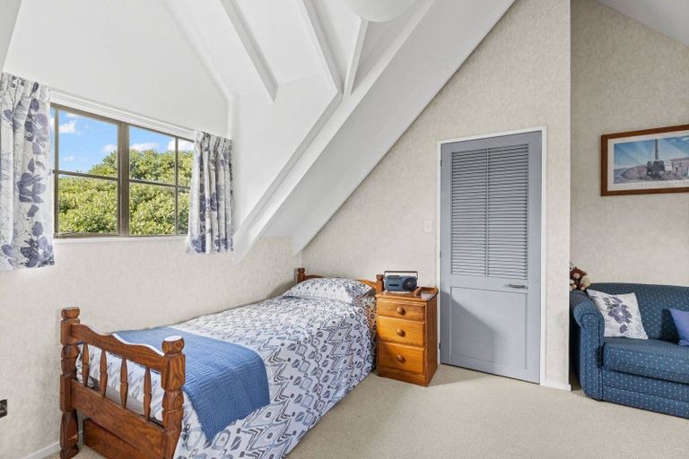 Photo of property in 27 Burtts Road, Durie Hill, Whanganui, 4500