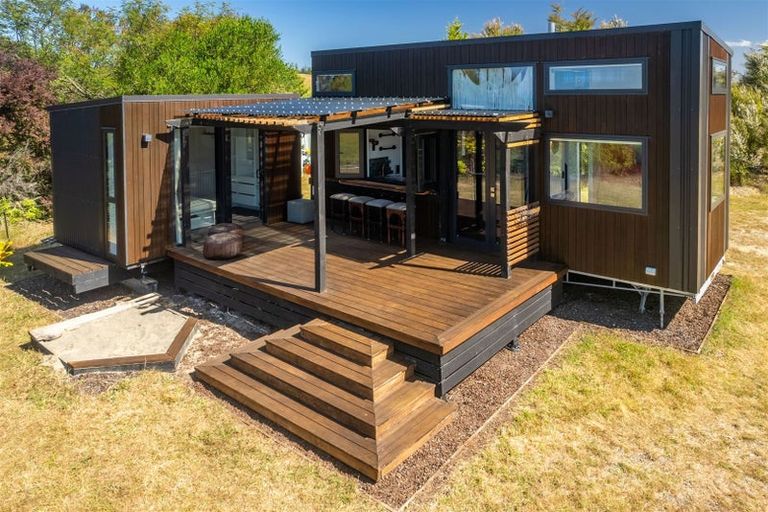 Photo of property in 466 Tasman View Road, Upper Moutere, 7175