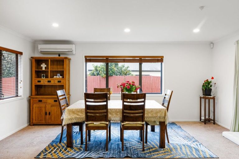 Property details for 12 Stoneleigh Drive, Chartwell, Hamilton, 3210