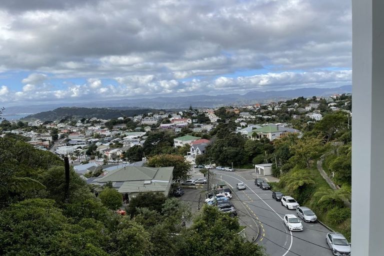 Photo of property in 85 Todman Street, Brooklyn, Wellington, 6021