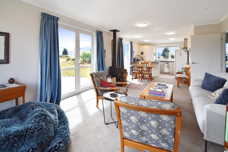 Photo of property in 51 Ohau Drive, Lake Ohau, Twizel, 9412