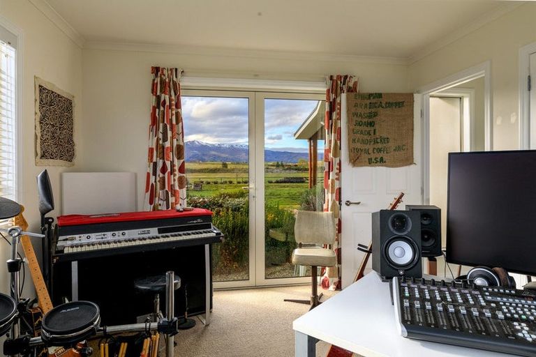 Photo of property in 448 Letts Gully Road, Letts Gully, Alexandra, 9393