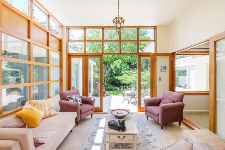 Photo of property in 71 Jickell Street, Hokowhitu, Palmerston North, 4410