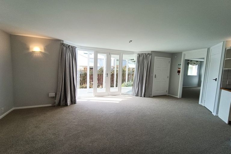 Photo of property in 4c Hatton Street, Karori, Wellington, 6012