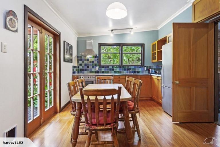 Photo of property in 21 Bay View Road, Moncks Bay, Christchurch, 8081