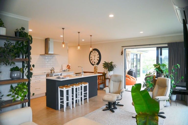 Photo of property in 3 Hurunui Drive, Te Awa, Napier, 4110