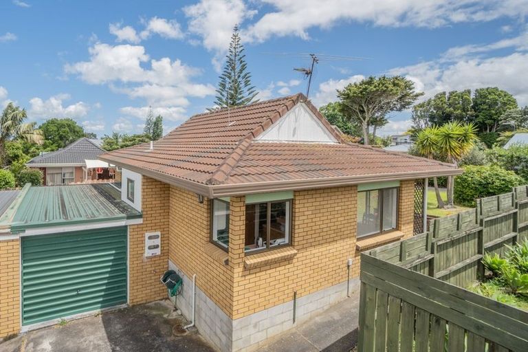 Photo of property in 4/553 Weymouth Road, Weymouth, Auckland, 2103