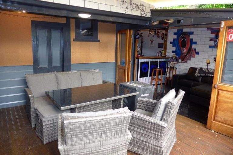 Photo of property in 13 Hornsey Road, Bluff Hill, Napier, 4110