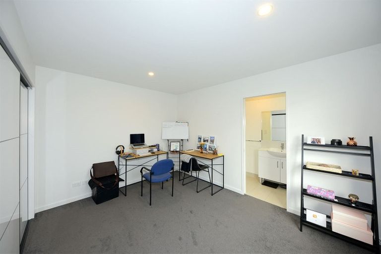 Photo of property in 70b Purchas Street, St Albans, Christchurch, 8014