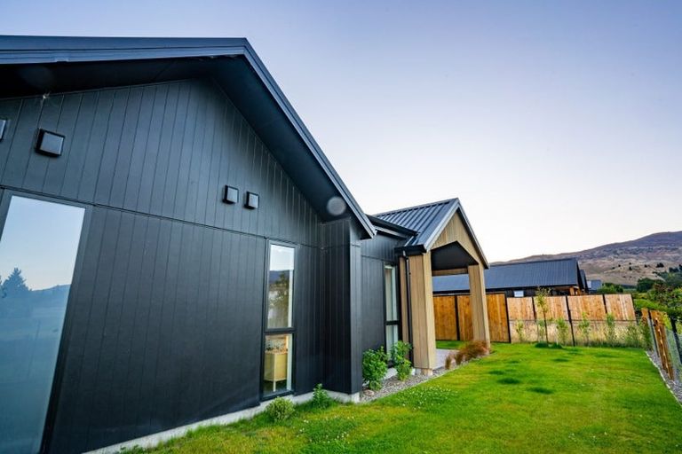 Photo of property in 33 Magnum Drive, Cromwell, 9310