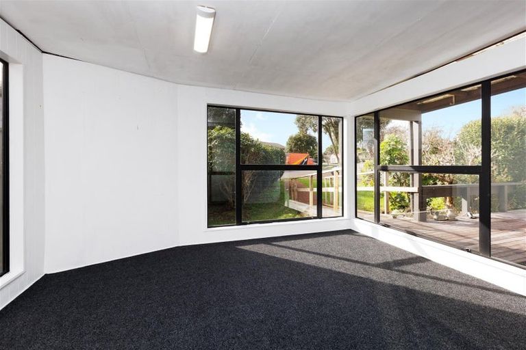 Photo of property in 18 Kaanapali Place, Wattle Downs, Auckland, 2103