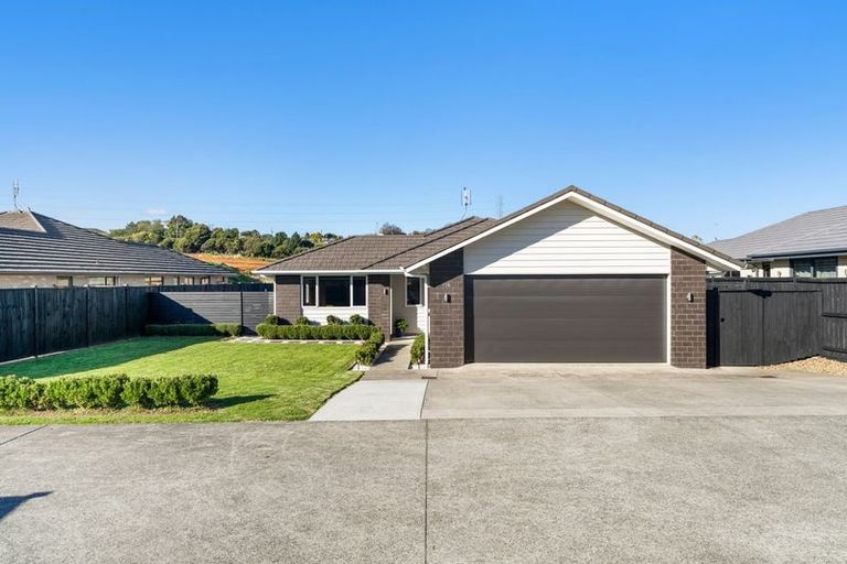 Photo of property in 70b Hillpark Drive, Pokeno, 2402