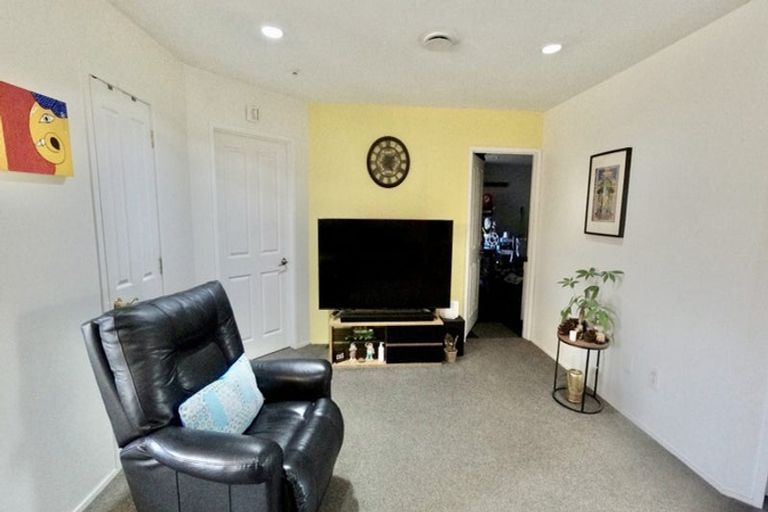 Photo of property in 13 Sudbury Court, Rototuna North, Hamilton, 3210