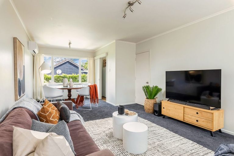Photo of property in 2/123a Campbell Road, One Tree Hill, Auckland, 1061