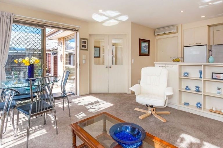 Photo of property in 1/120b Saint Martins Road, Saint Martins, Christchurch, 8022