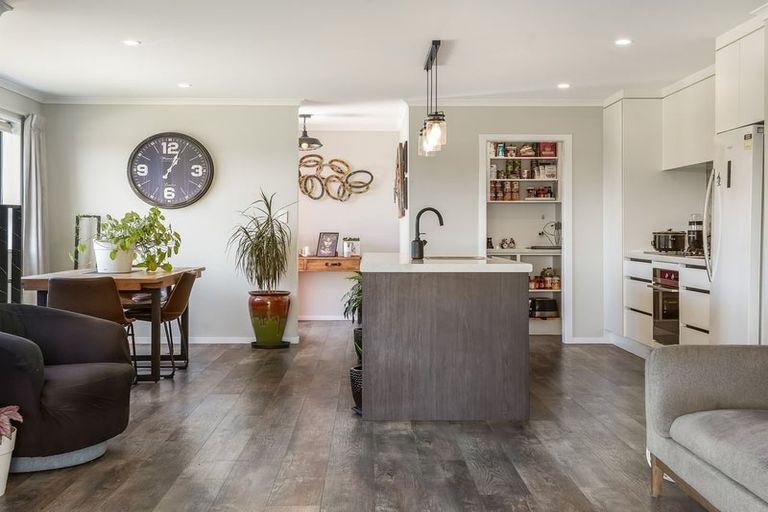 Photo of property in 19 Bragato Way, Te Kauwhata, 3710