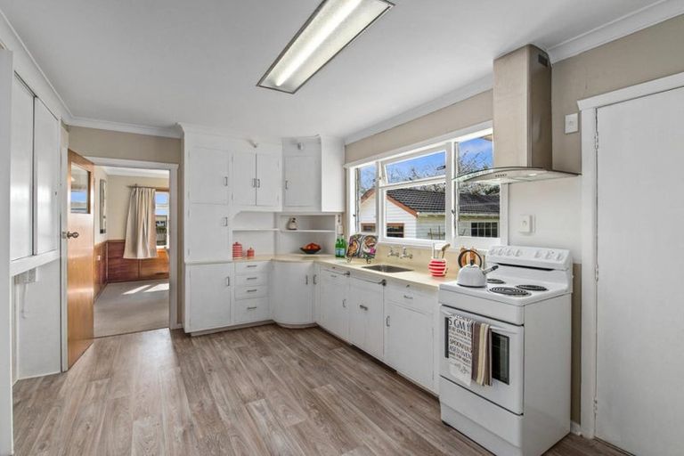 Photo of property in 20 Hannan Street, Levin, 5510