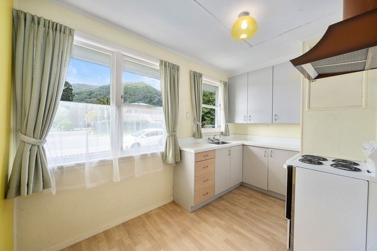 Photo of property in 45a Kent Street, Picton, 7220