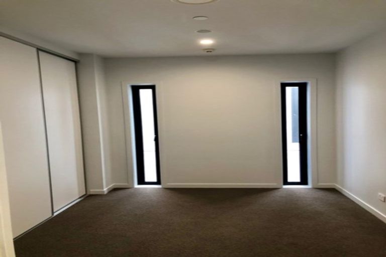 Photo of property in Frank Sargeson Apts, 503/80 Anzac Street, Takapuna, Auckland, 0622