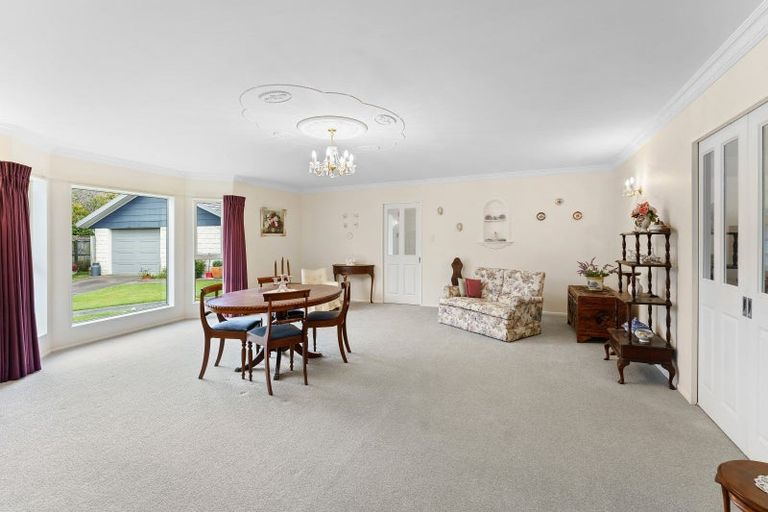 Photo of property in 7 Westpeak Way, Otaki, 5512