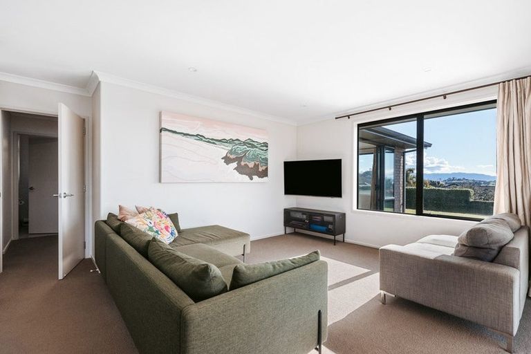 Photo of property in 7 Haden Place, Omokoroa, 3114