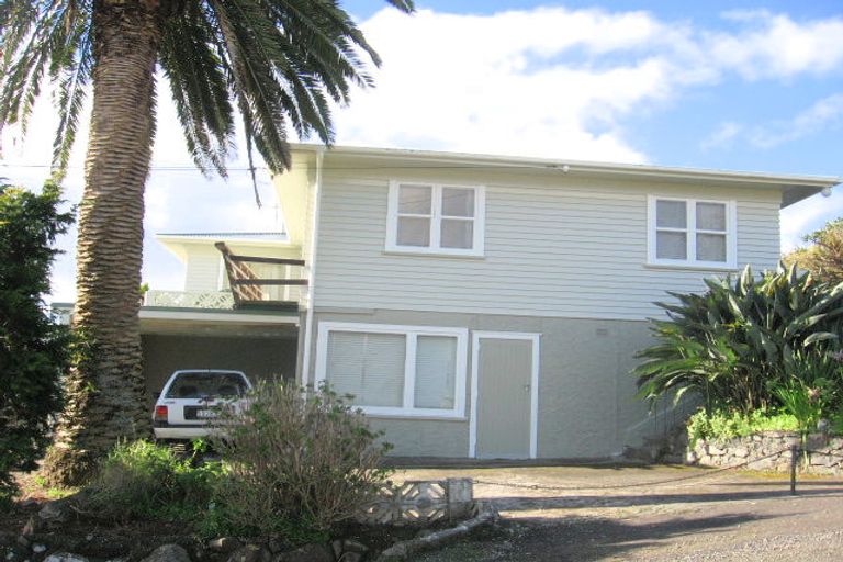 Photo of property in 2 Munro Street, Onerahi, Whangarei, 0110