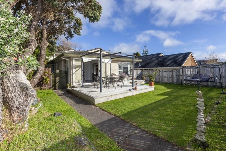 Photo of property in 22 Ocean Road, Paraparaumu Beach, Paraparaumu, 5032