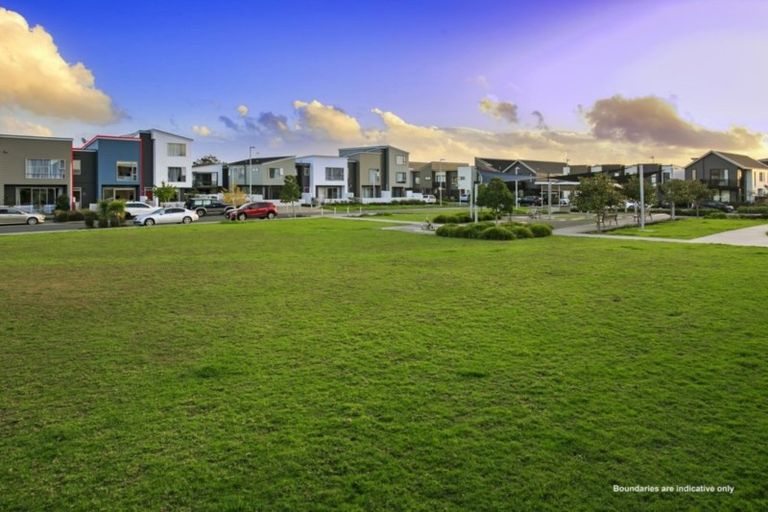 Photo of property in 9 Rangihina Road, Hobsonville, Auckland, 0616