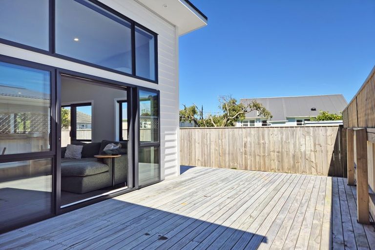 Photo of property in 13-15 Gillespie Street, Taita, Lower Hutt, 5011