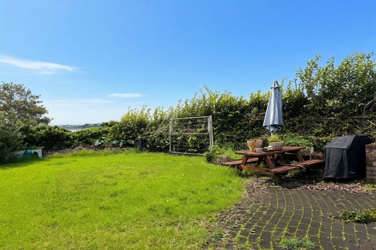 Photo of property in 2/14 Taharoto Road, Takapuna, Auckland, 0622