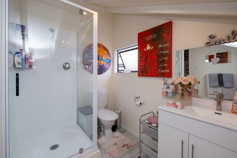 Photo of property in 85 Cumberland Street, Welbourn, New Plymouth, 4312