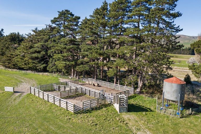 Photo of property in 537 Aubrey Road, Wanaka, 9305