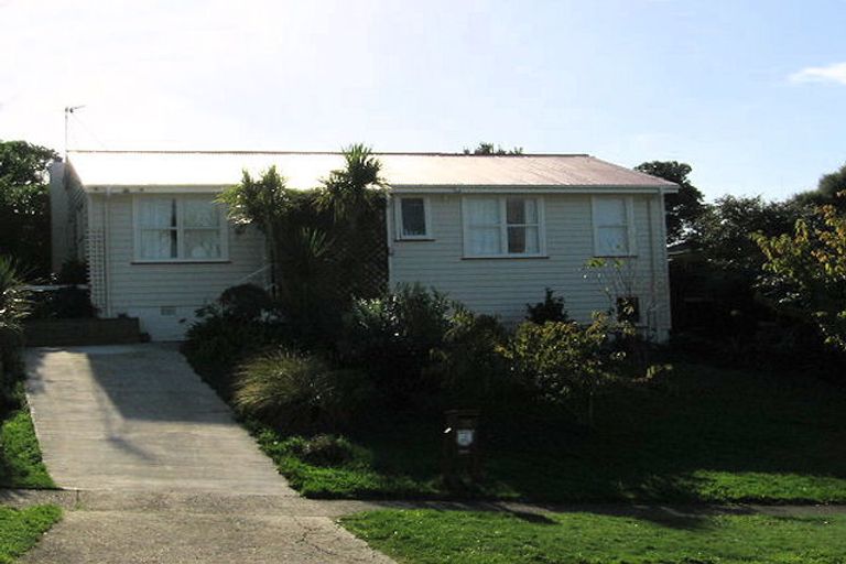 Photo of property in 20 Tuki Street, Titahi Bay, Porirua, 5022